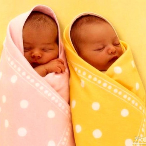 دوقلوهایی که در ۲ سال مختلف متولد شدند