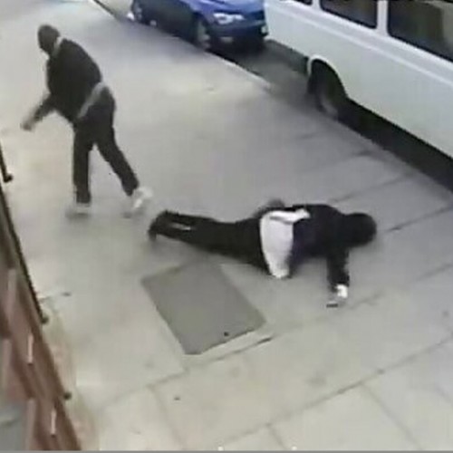 (فیلم) حمله مردم به مردی که در حال کتک زدن زنش بود