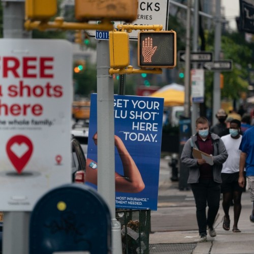 نیویورک تایمز: با آمدن فصل آنفولانزا تأخیرهای تشخیصی بدتر خواهد شد