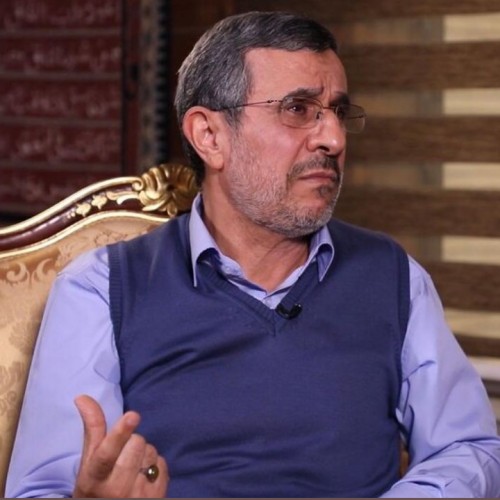 گفتگوی احمدی نژاد با مدیر پاویون اسرائیل در دبی!