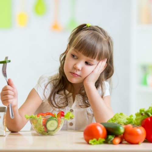 غذاهای مفید برای کودکان بیش فعال (ای دی اچ دی)