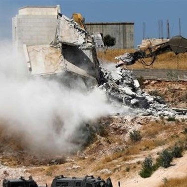 हमास ने इसराइल के खिलाफ चेतावनी दी पूर्वी यरूशलम अल-कुद्स में फिलिस्तीनियों का जबरदस्त निष्कासन