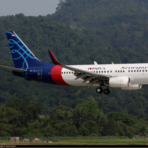 Indonesia’s SJA Loses Contact with a Plane of 60 Passengers Onboard