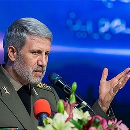 ईरान के रक्षा मंत्री ने कहा कि देश जैविक, रासायनिक और परमाणु हमले के लिए तैयार