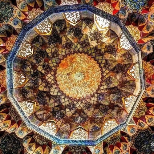 ईरान में इस्लामी संस्कृति: किरमान का रत्न गंजली खान मस्जिद