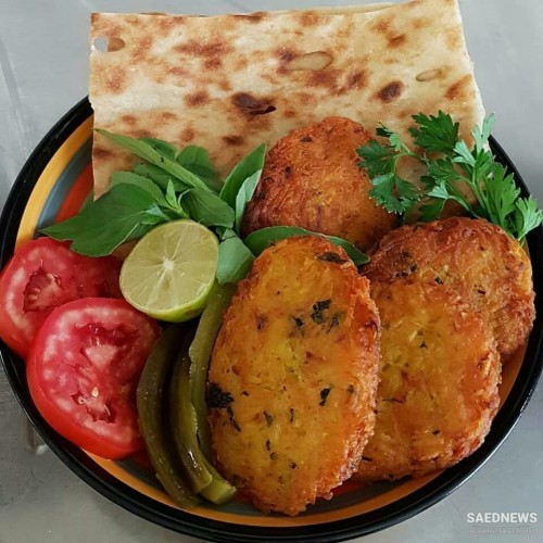 Iranian Appetizers: Kookoo Sibzamini (Hash Browns)