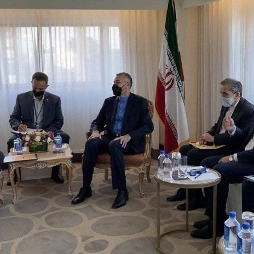 Iranian FM meets with HNHCR