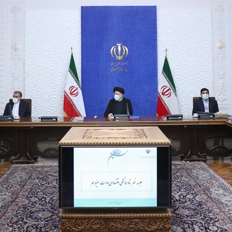 Iran's President stresses boosting effective measures to stabilize market