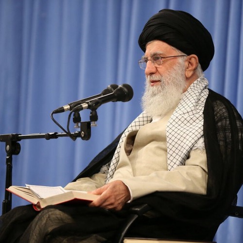 इस्लामी क्रांति के सर्वोच्च नेता: दुश्मन के साथ नई बातचीत के बजाय प्रतिबंधों की तटस्थता की आवश्यकता