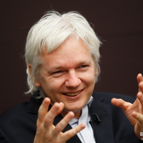Julian Assange Receives the Proposal of Political Asylum from Mexico