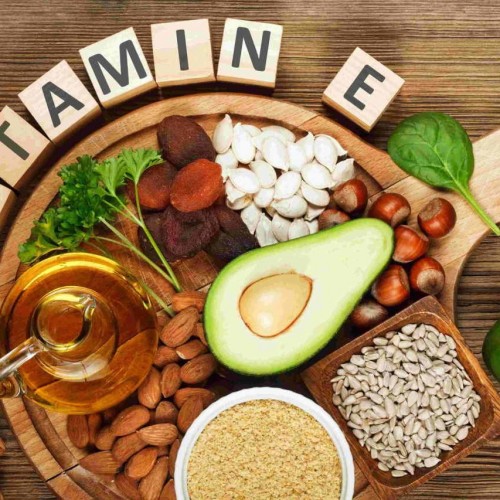کدام منابع غذایی سرشار از ویتامین E هستند؟