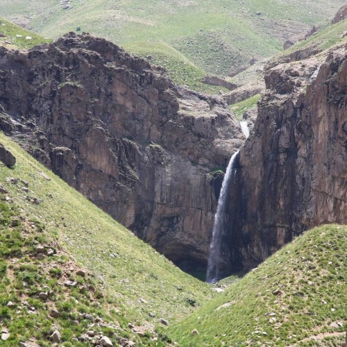 Khor Waterfall, Alborz Province