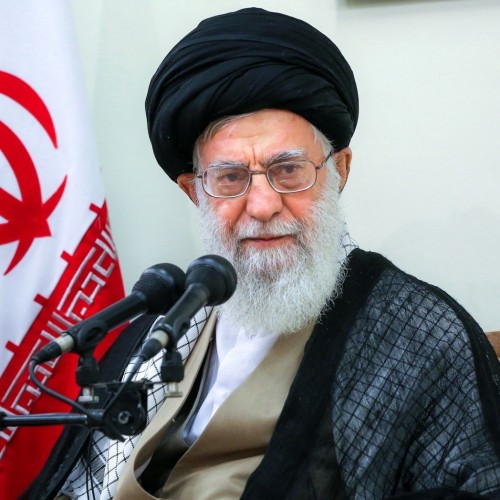 کمک ۵۰۰ میلیون تومانی رهبر انقلاب برای آزادی زندانیان نیازمند