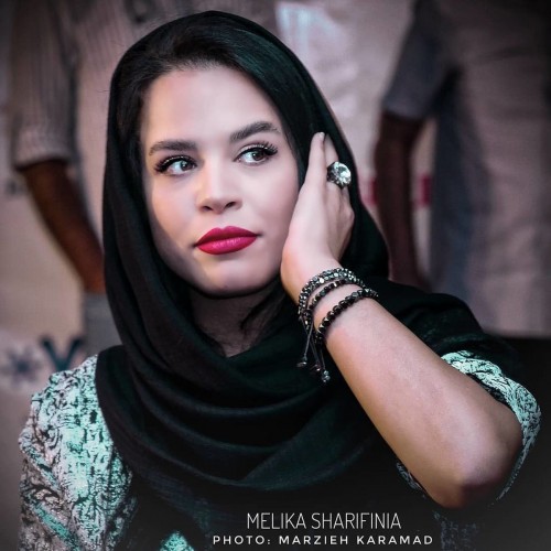 مدل لباس زیبای ملیکا شریفی نیا در جشنواره خارجی