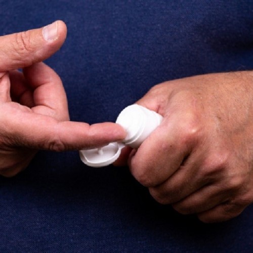 میزان و نحوه مصرف پماد یا ژل آلی ترتینوئین