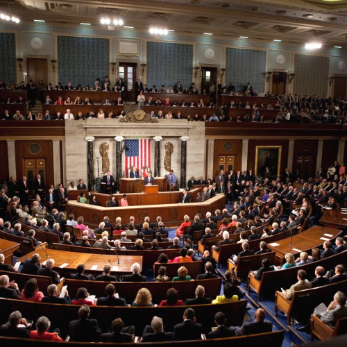 بیش از ۴۰ قانونگذار آمریکایی با رفع تحریم ها علیه ایران مخالفت کردند