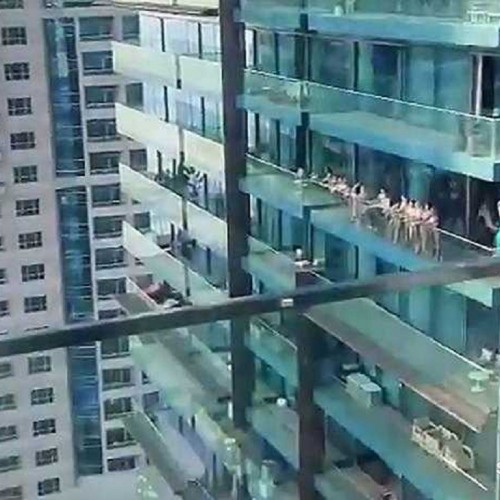Models face 6 months in Dubai jail after pics of NAKED photoshoot on high-rise balcony go viral – Russian organizer also arrested