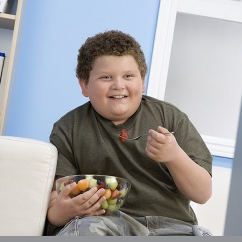 مهمترین دلایل چاقی و اضافه وزن کودکان
