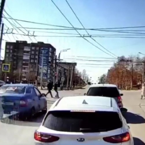 (فیلم) مرگ دو برادر بر اثر سرعت بالای یک خودرو 