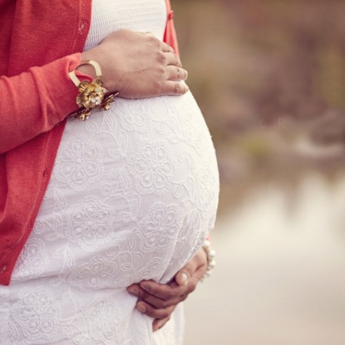 نقش ماده مخاطی در بارداری و زایمان