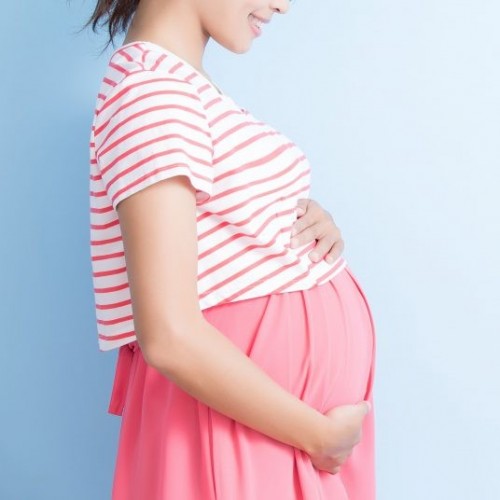 نحوه ی رفع تیرگی خط شکم در بارداری