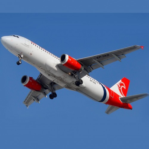 نقص فنی و فرود اضطراری هواپیمای آتا بوئینگ با ۱۷۴ مسافر