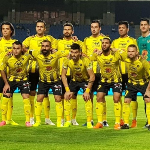 نقشه سپاهان برای خارج کردن قهرمانی از چنگ پرسپولیس