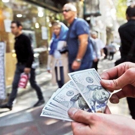 نرخ واقعی دلار در بازار ایران چقدر است؟