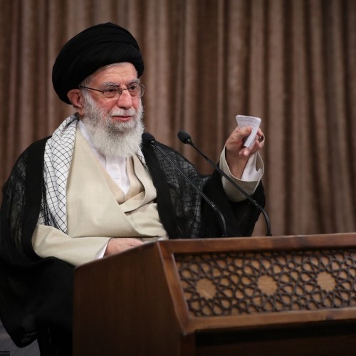 پست اینستاگرام سایت رهبر انقلاب درباره هزینه تجاوز به ایران