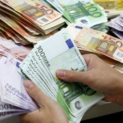 قیمت دلار و قیمت ارز در بازار امروز دوشنبه 17 بهمن 1401