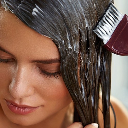 روش های مختلف استفاده از روغن نارگیل برای مو