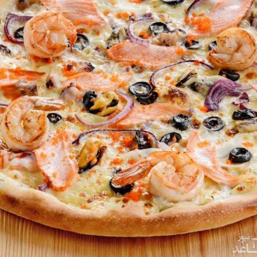 روش تهیه پیتزا ماهی دودی شده لذیذ