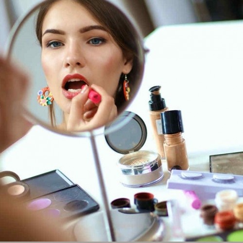 روش صحیح فرمژه زدن چیست؟