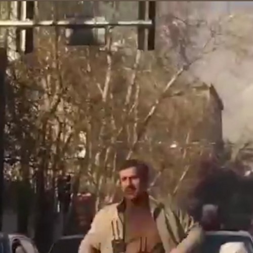 (فیلم) رقص بدل «محمود احمدی نژاد» در خیابان های تهران