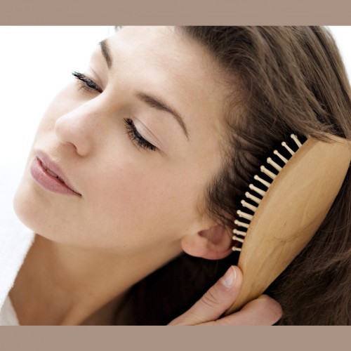 شوره سر و ریزش موی ناشی از آن چگونه با ماست درمان میشود؟