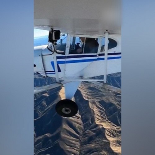 (فیلم) سقوط عمدی هواپیما برای جذب مخاطب