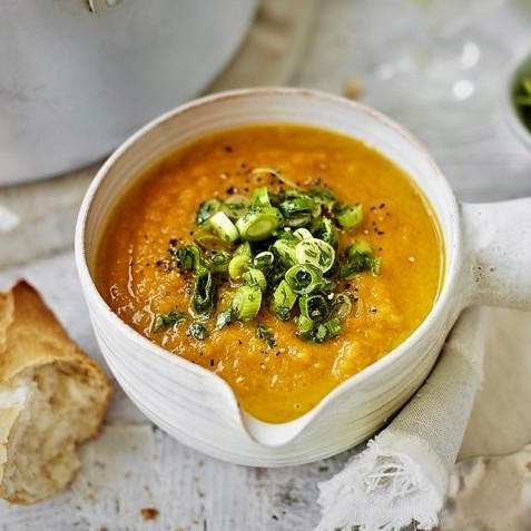 طرز تهیه سوپ شلغم و هویج لذیذ