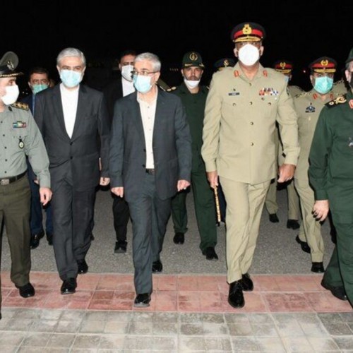 Top Iranian commander meets Pakistan Army chief