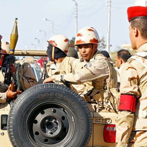 ترامپ ارتش مصر را به استفاده از حمایت‌های مالی آمریکا برای خرید سلاح‌های روسی متهم کرد