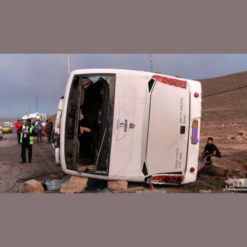 واژگونی اتوبوس حامل زائرین در مسیر ایلام _مهران