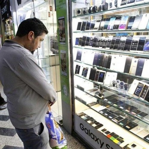 واکنش بازار موبایل به ممنوعیت واردات گوشی‌های لوکس