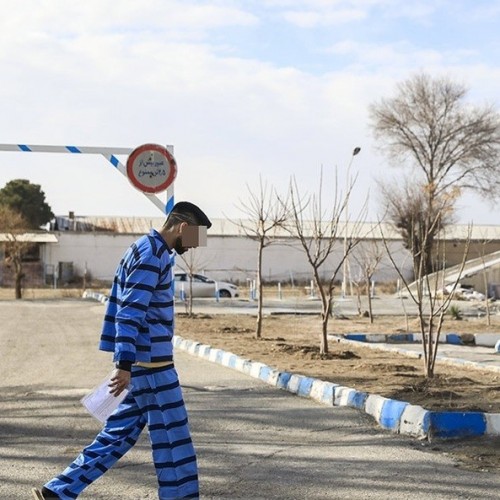 واکنش زندانی‌ها هنگام اعلام خبر عفو گسترده از طرف رهبر معظم انقلاب +تصاویر