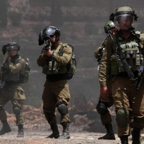 زخمی شدن ۶ کارگر فلسطینی به ضرب گلوله صهیونیست‌ها