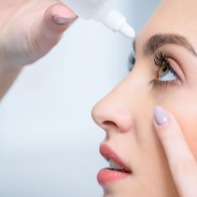 عوارض و موارد مصرف قطره چشمی کارتئولول