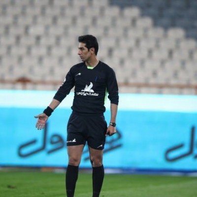 مسابقات فوتبال لیگ برتر همچنان بدون تماشاگر برگزار می شود