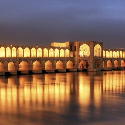 (فیلم) جاذبه های گردشگری و جاهای دیدنی اصفهان