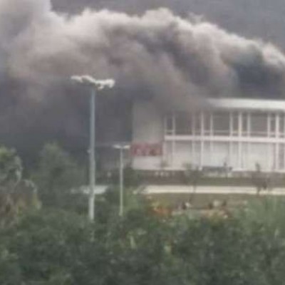 (فیلم) آتش‌سوزی گسترده در سینما هتل رامسر