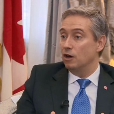 وزیر خارجه کانادا: حق با ایران است