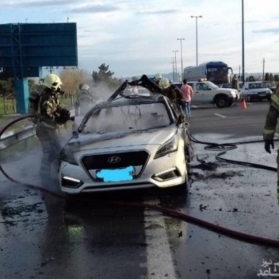 ضدعفونی خودروی لاکچری را در اتوبان تهران-قم منفجر کرد